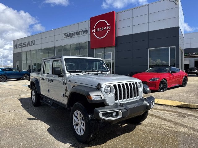 2023 Jeep Gladiator Sport