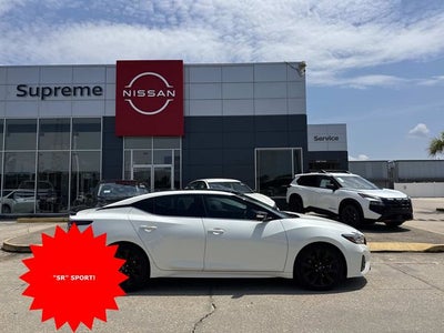 2023 Nissan Maxima SR