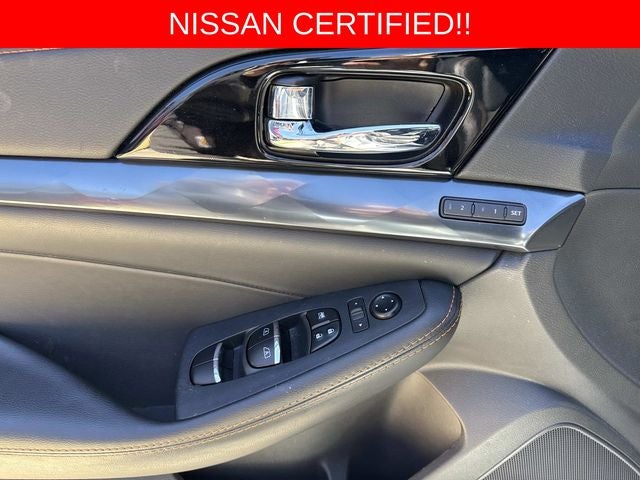 2023 Nissan Maxima SR