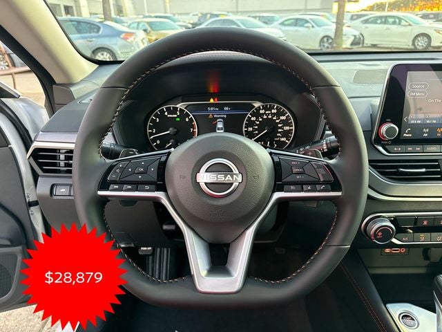 2025 Nissan Altima 2.5 SR