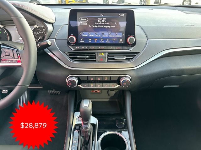 2025 Nissan Altima 2.5 SR