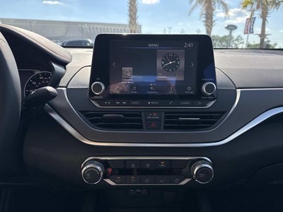 2025 Nissan Altima 2.5 SR