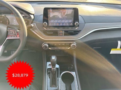 2025 Nissan Altima 2.5 SR