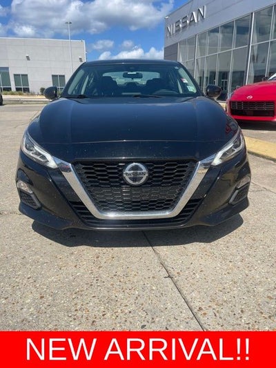 2022 Nissan Altima 2.5 SV