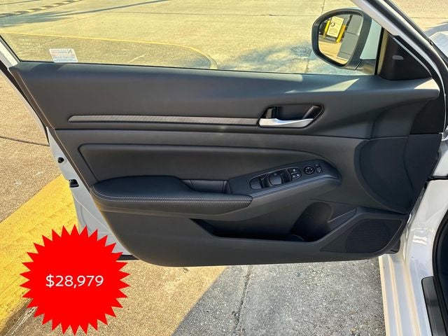 2025 Nissan Altima 2.5 SV