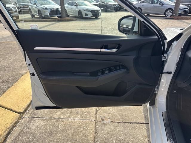 2025 Nissan Altima 2.5 SL