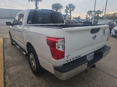 2019 Nissan Titan SV