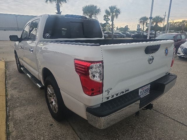 2019 Nissan Titan SV