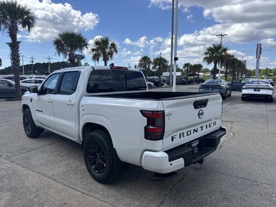 2027 Nissan Frontier SV