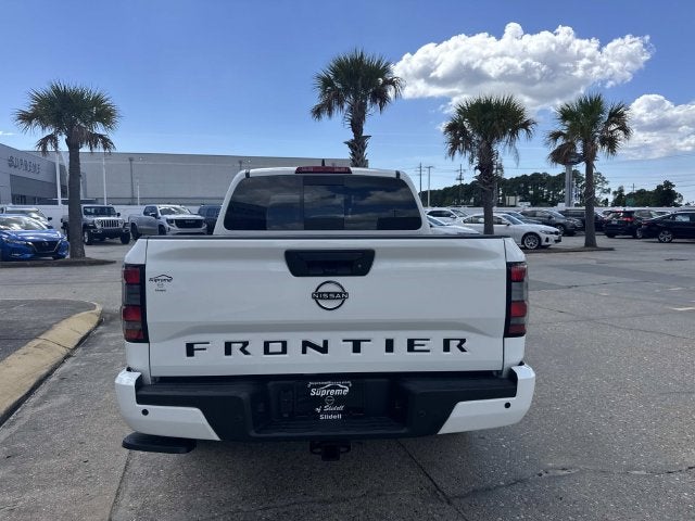 2027 Nissan Frontier SV