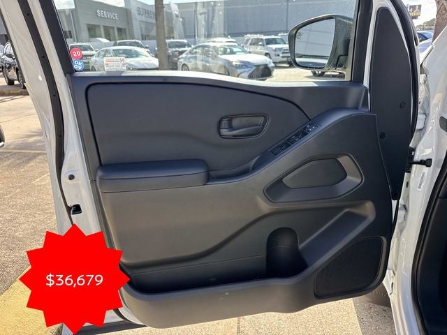 2026 Nissan Frontier S