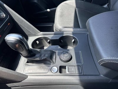 2020 Volkswagen Atlas Cross Sport 2.0T SE 4Motion