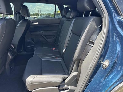 2020 Volkswagen Atlas Cross Sport 2.0T SE 4Motion