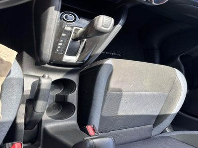 2024 Nissan Versa 1.6 SV