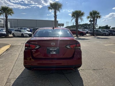 2025 Nissan Versa 1.6 SR