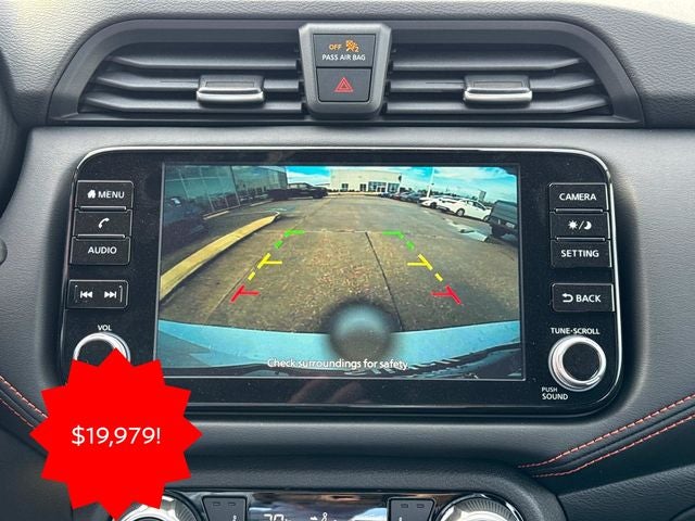 2025 Nissan Versa 1.6 SR