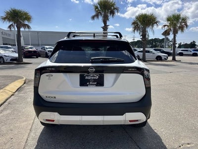 2027 Nissan Kicks SV
