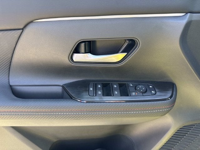 2027 Nissan Kicks SR