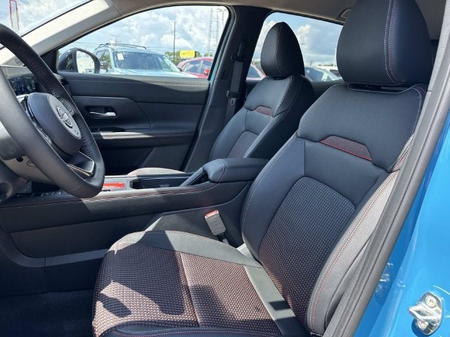 2027 Nissan Kicks SR