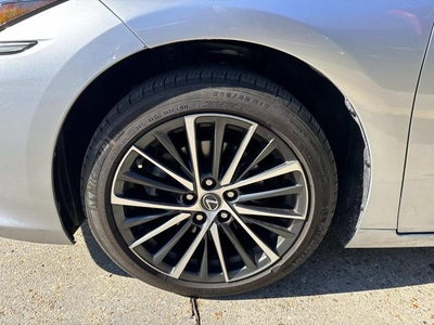 2022 Lexus ES 350