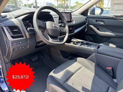 2026 Nissan Rogue SV