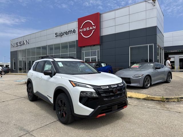 2026 Nissan Rogue Rock Creek AWD's photo