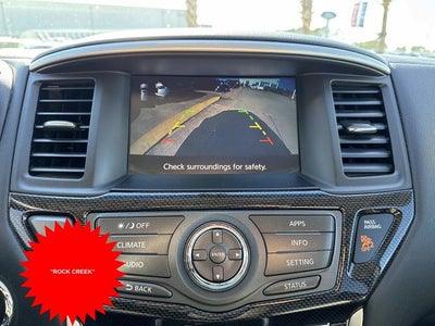 2020 Nissan Pathfinder SV