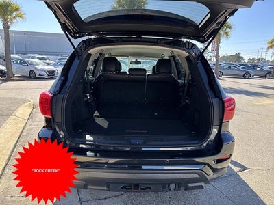 2020 Nissan Pathfinder SV