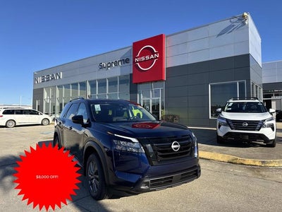 2025 Nissan Pathfinder SV