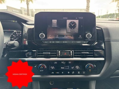 2025 Nissan Pathfinder SV