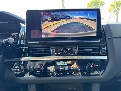 2026 Nissan Pathfinder SV