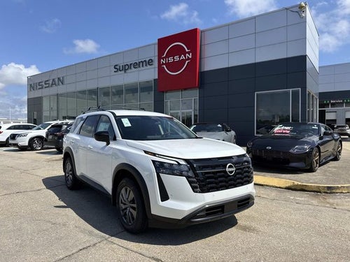 2026 Nissan Pathfinder SV