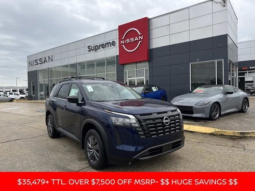 2026 Nissan Pathfinder SV