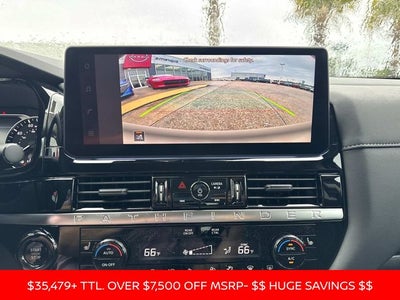 2026 Nissan Pathfinder SV