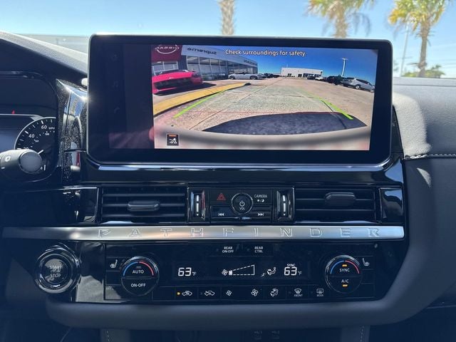 2026 Nissan Pathfinder SV