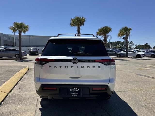 2026 Nissan Pathfinder SV