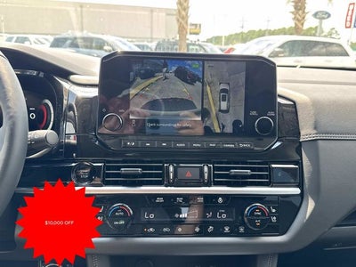 2025 Nissan Pathfinder Platinum