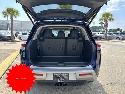 2025 Nissan Pathfinder Platinum