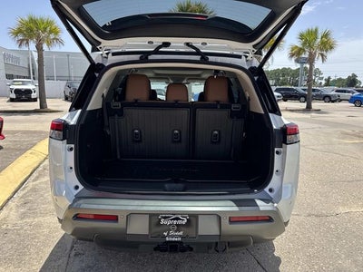 2026 Nissan Pathfinder Platinum