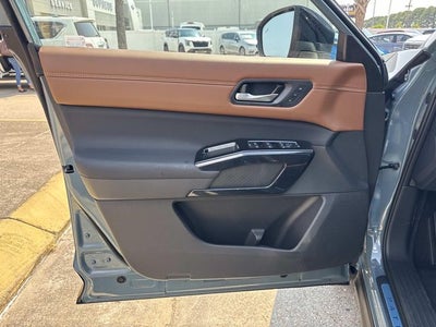 2026 Nissan Pathfinder Platinum