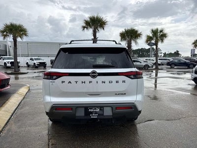 2026 Nissan Pathfinder Platinum