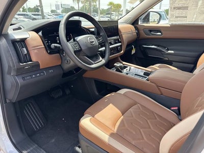 2026 Nissan Pathfinder Platinum