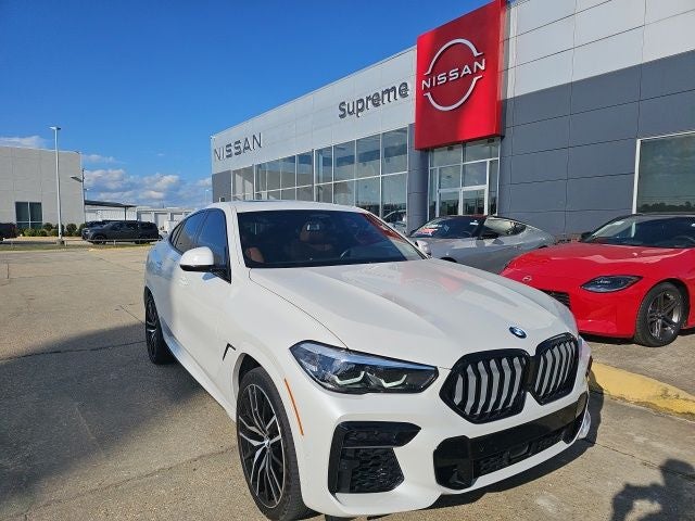 2023 BMW X6 xDrive40i