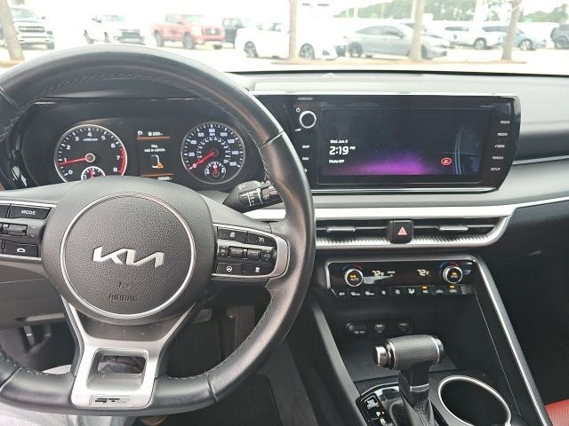 2024 Kia K5 GT-Line