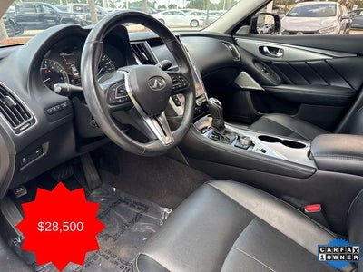 2022 INFINITI Q50 LUXE