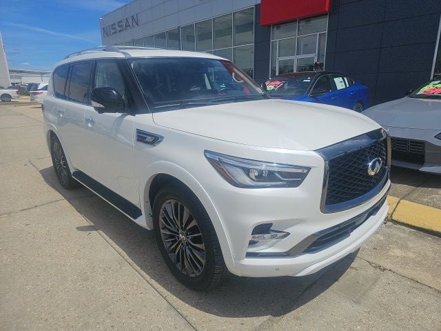 2023 INFINITI QX80 Premium Select