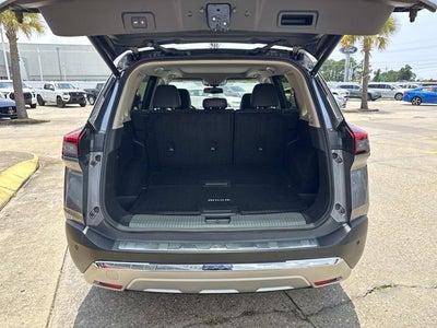 2023 Nissan Rogue Platinum