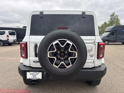 2026 Ford Bronco Outer Banks