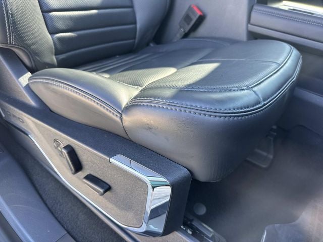 2025 Ford F-350SD Platinum DRW