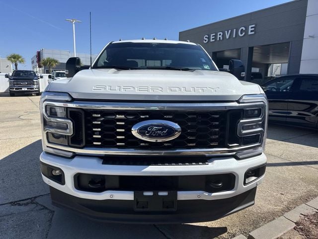 2025 Ford F-350SD Platinum DRW